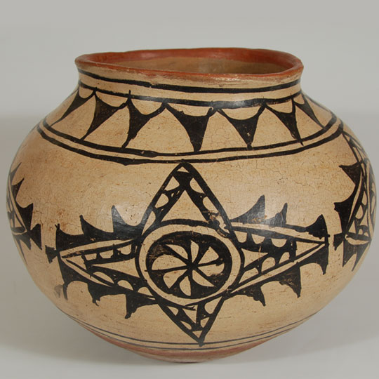Historic San Ildefonso Pueblo Pottery SC3680F